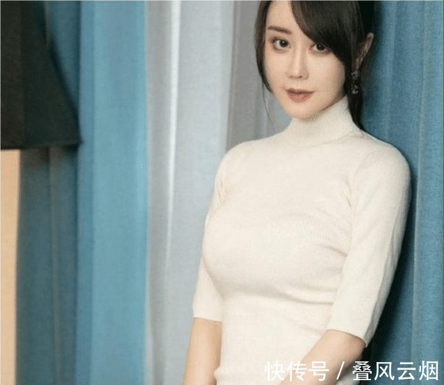 短裙|性感大美女，修身半袖短裙，尽显唯美身材