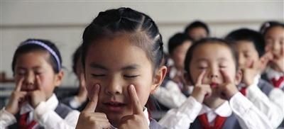 青少年|预防孩子近视,做好这5点,第1点很多家长很忽视了,希望你没有