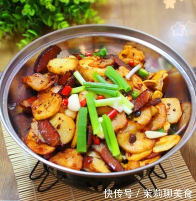 土豆|做干锅土豆片，别直接下锅炒！教你正确做法，土豆鲜香入味特解馋