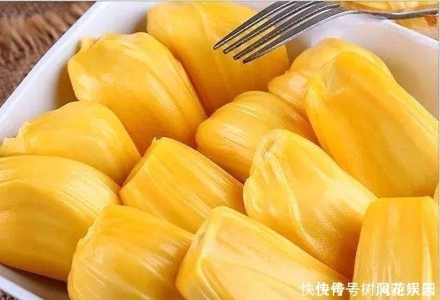 女性不想老太快,要常吃此物,皱纹少了,皮肤细腻了