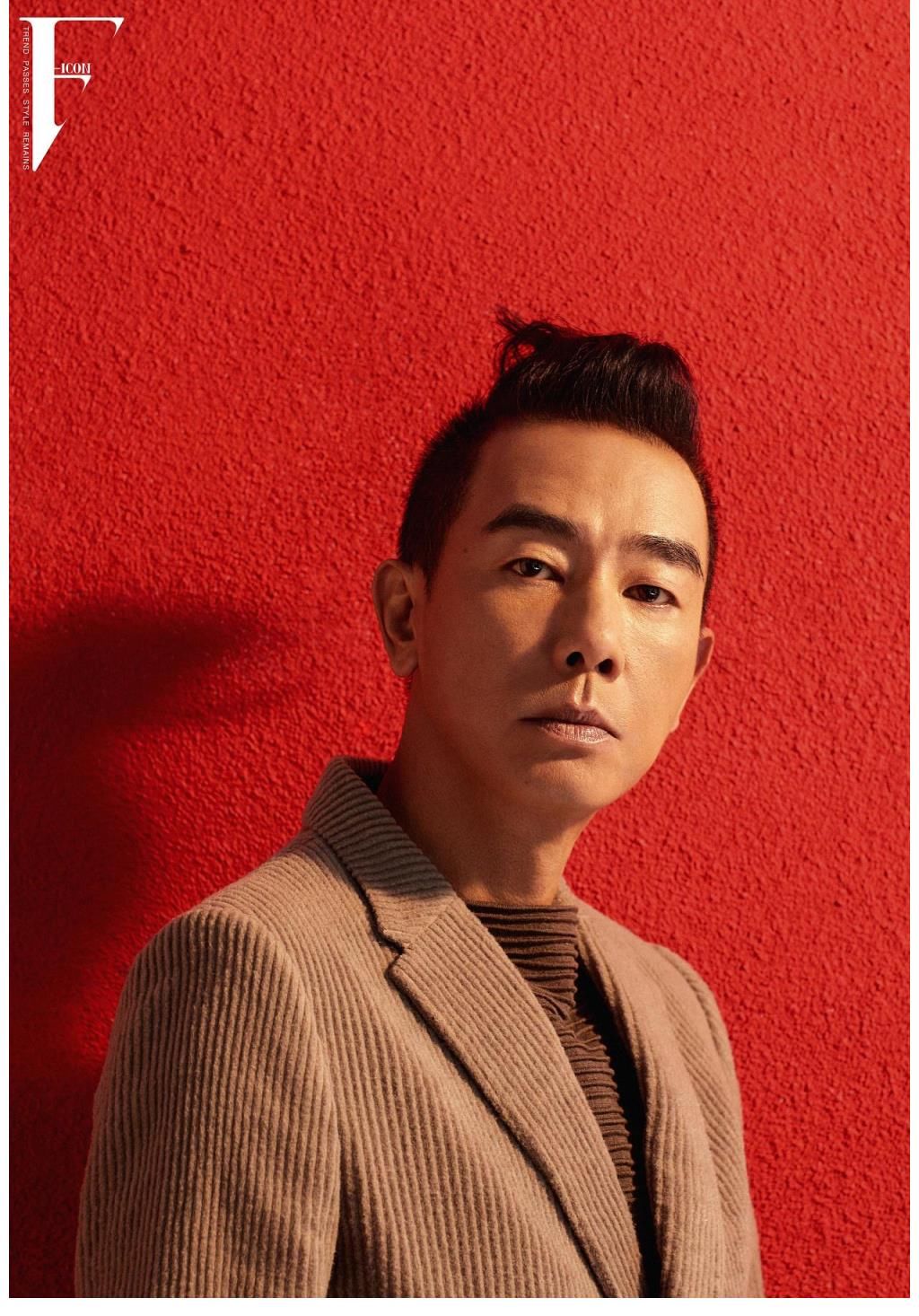 陈小春|山鸡哥因为太小气差点娶不到应采儿，应采儿只用了3招就把陈小春变成好丈夫！