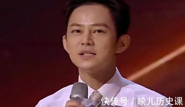 丁程鑫|明星考主持人證！胡海泉復(fù)習(xí)2個(gè)月高分拿證，王源被官方催考