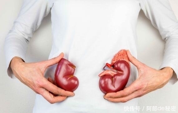 爱吃的10种食物会加速皮肤“衰”老,经常吃,难怪你老得快