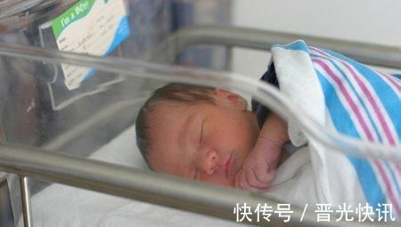 怀孕期间|产科医生:孩子的性格在娘胎就造就了,从这两个特征就能看出来