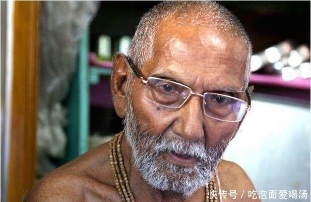 村里|村里老人一百二十岁,只因一生保持童子身,身体都相当硬朗精干!