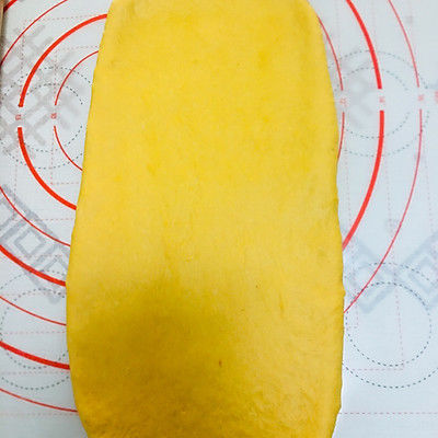 南瓜夹馅奶香土司