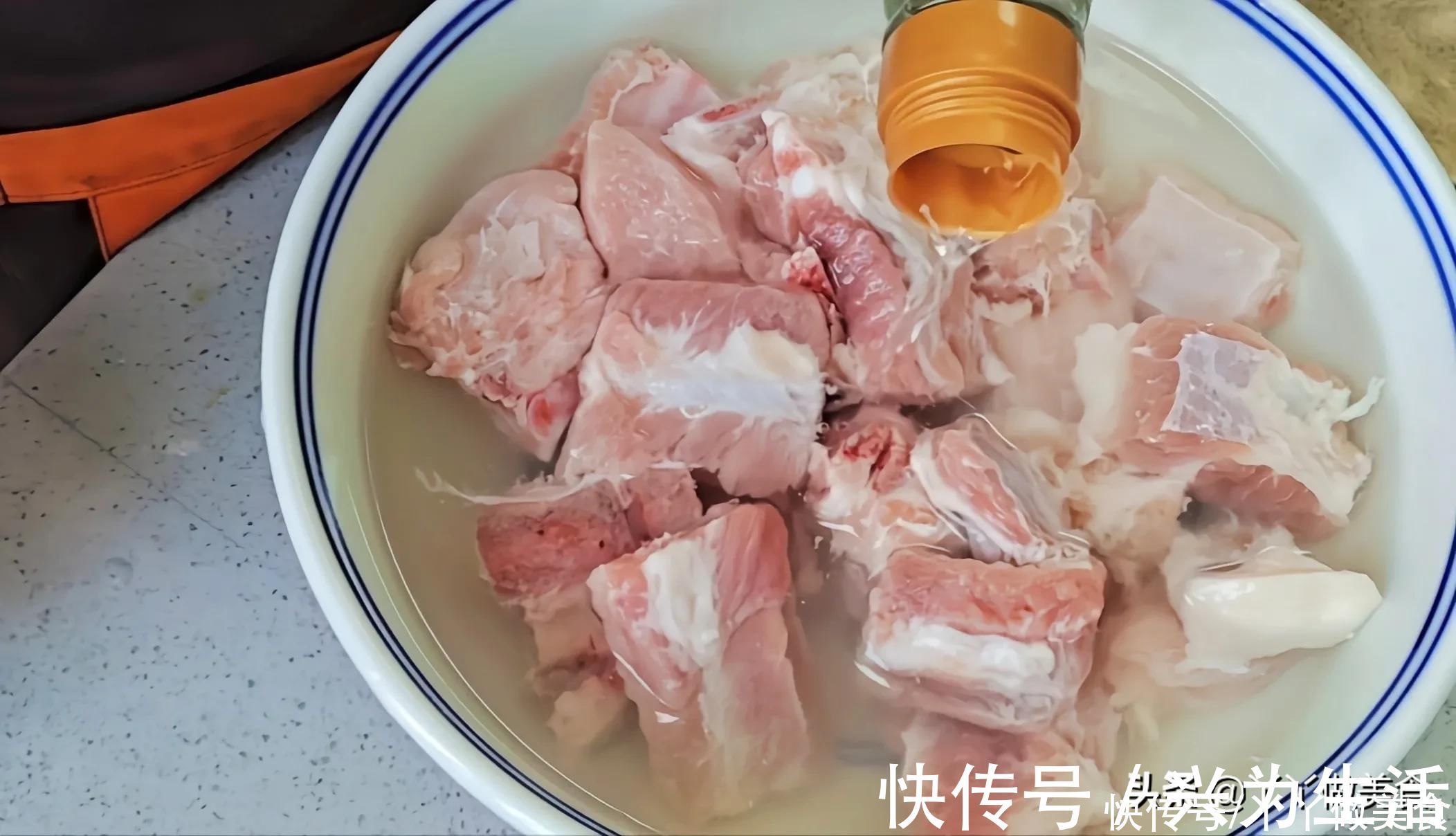 秘方|炖排骨汤,切记不要直接炖,教你饭店不外传秘方,汤鲜不腥肉不柴