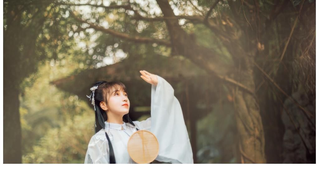 宋词&欧阳修写给初恋一首相思词,只有寥寥数语,但是每一句都直击人心