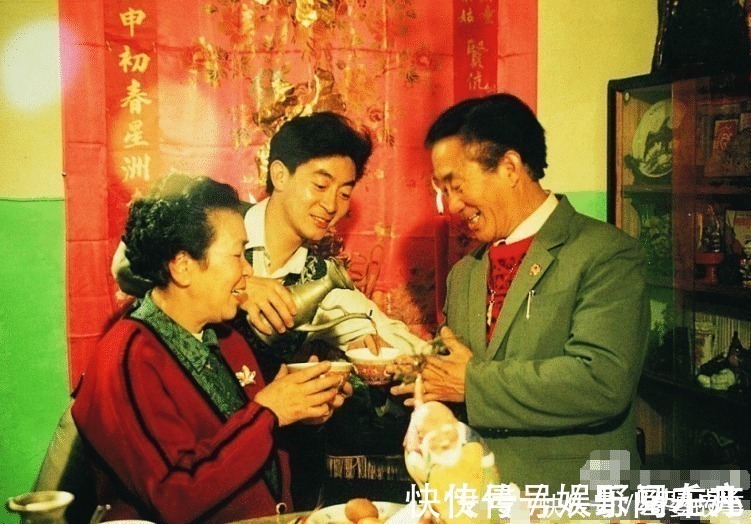 孙悟空#中国唯一有两张身份证的人,家族四代只干一件事,如今却备受争议