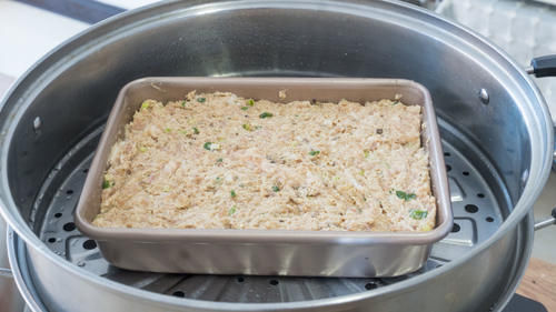 五花肉别红烧了，1种做法2种吃法，简单蒸一蒸，简单省事又营养