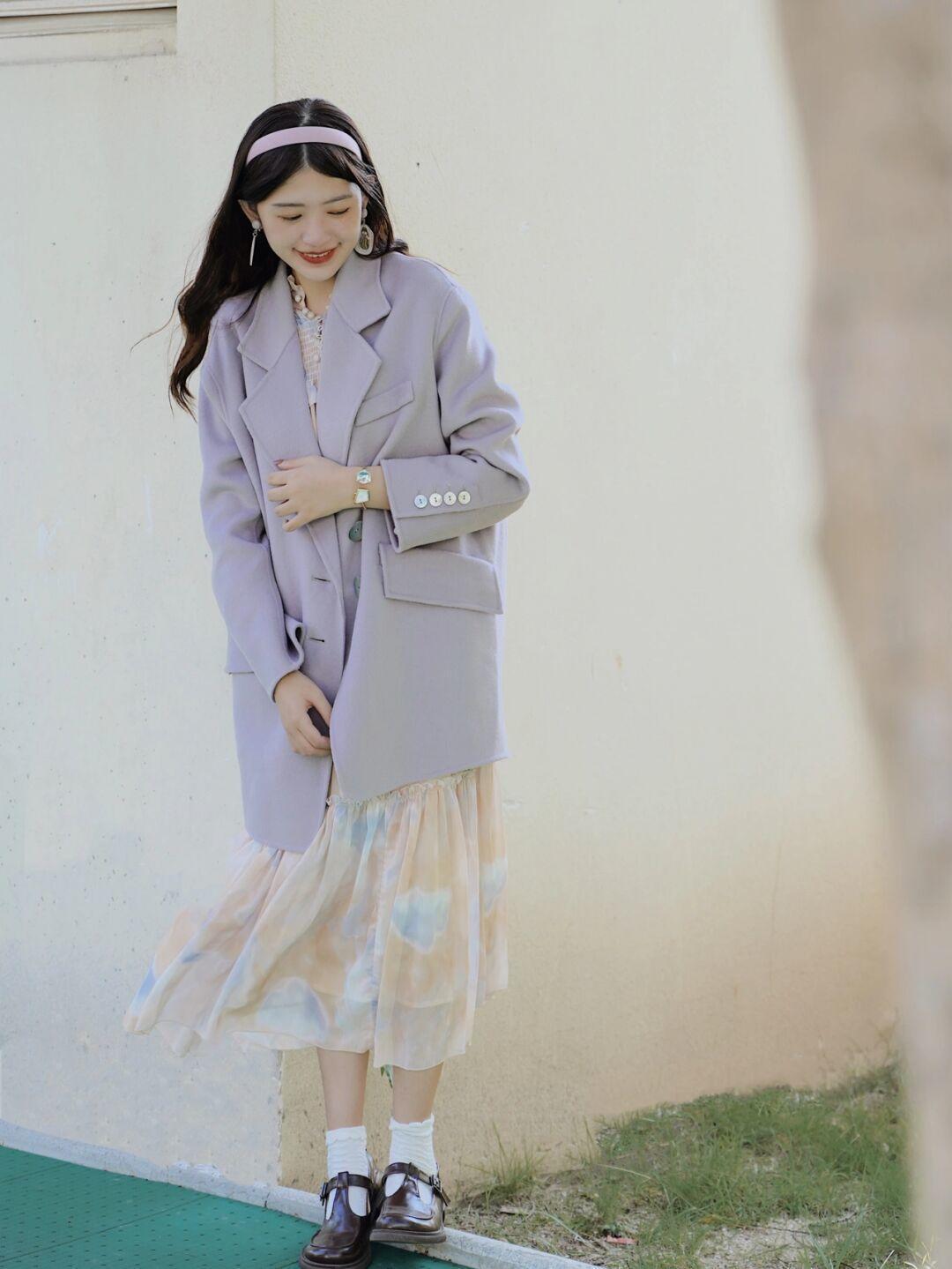 搭配|25岁~35岁女性怎么选西装?搭配衬衫或半身,能提升气质又减龄