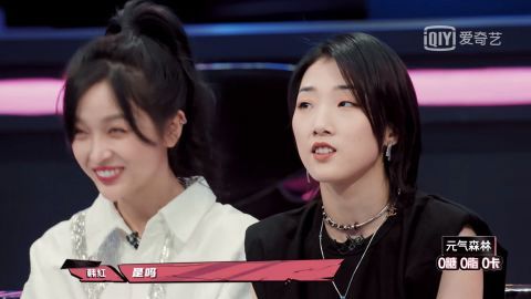 跑男|《爆裂舞台》开播三大看点：韩红唬人、宋雨琦搞气氛、单依纯够仙