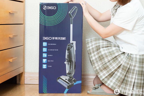 自从有了它，家里的地板每天都洁净如新！360 F100手持洗地机使用心得