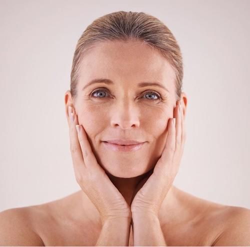 抗老产品真不是越多越好，牢记这几点：护肤越精简，越有效