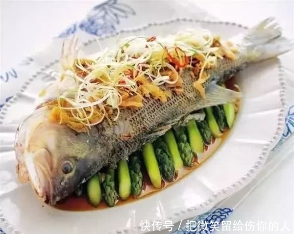 鲈鱼的做法细节和介绍