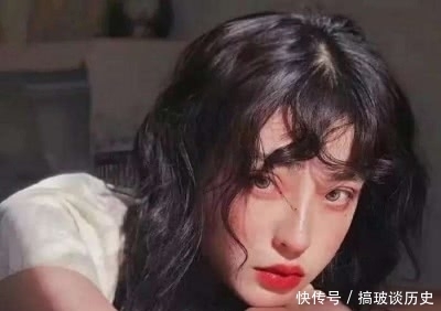 女生脸上“有黑点”会自卑,若这3地方有黑点,变“校花”不是梦