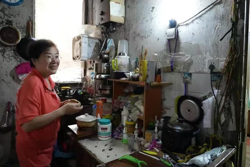 昆南|这位上海爷叔每天凌晨走5700步为了啥？这个“困难地块”生效，北外滩成片旧改收官