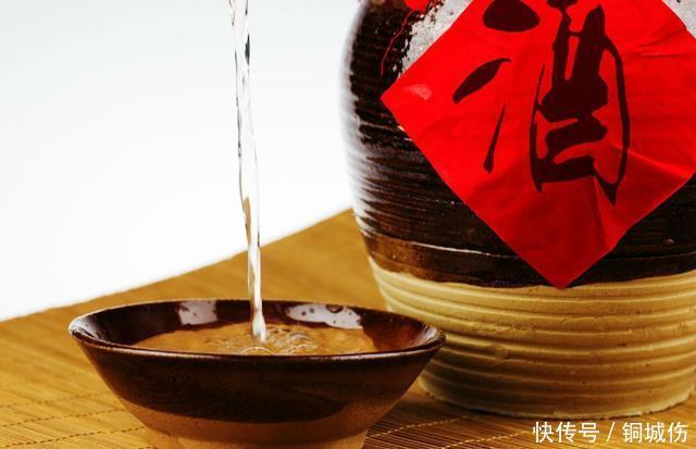 世卫组织呼吁一种“水”经常喝,肝病“不请自来”,应尽量少喝