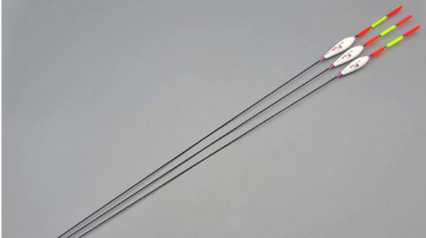 鱼钩|钓鱼绝杀技巧图解传说中的“放风筝”钓法,这是专钓大鱼的方法