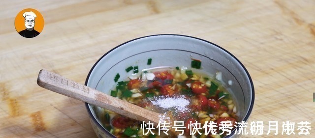 做大虾时，不要直接用水煮，教你正确做法，虾肉香甜鲜嫩又入味！