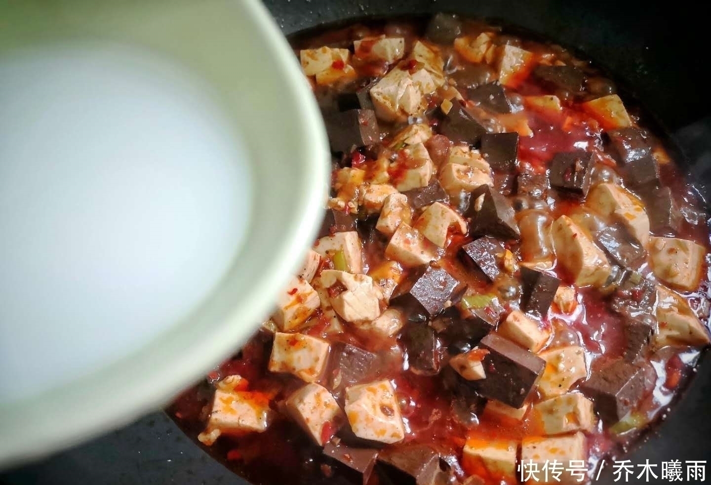 热炒菜|80岁的奶奶每天都要吃它,开胃下饭,炒一盘上桌,都能多吃2碗饭