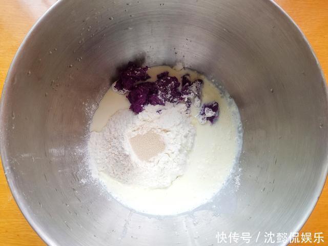 柔软|想吃华夫饼,学会此方法就够了,柔软香甜,内馅满满,味道超赞