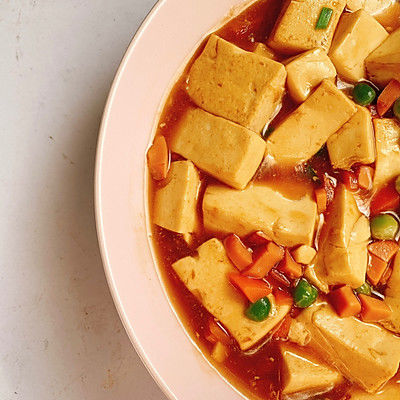 配着这盘超好吃的豆腐煲,米饭可以吃三大碗