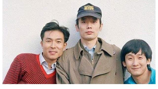 張國立大火前經(jīng)常被他帶著改善伙食，葛優(yōu)吃第一頓海鮮也是沾他光