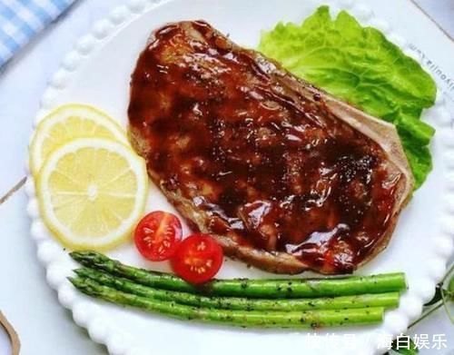 嫩炸牛肉最简单的牛肉做法，黑椒牛排，吃一块营养十分