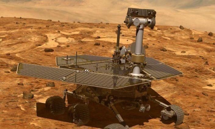 失联前4天,机遇号竟传回了一张照片,画面令人吃惊