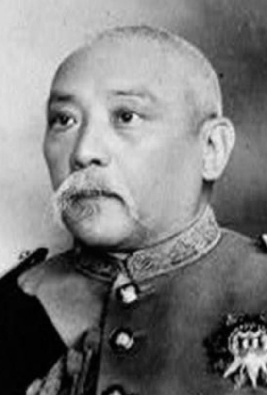 号召力和影|溥仪1924年没被冯玉祥赶出宫的话,后来可能会走上怎样的路