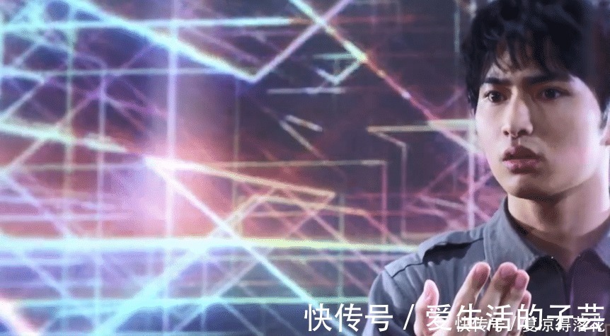 奥特曼|泽塔奥特曼制作一枚怪兽勋章要多久只要3秒，那奥特勋章呢！
