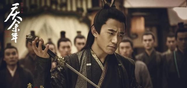 人物|《庆余年》中，费介揭开影子的面具，看到的究竟是谁？