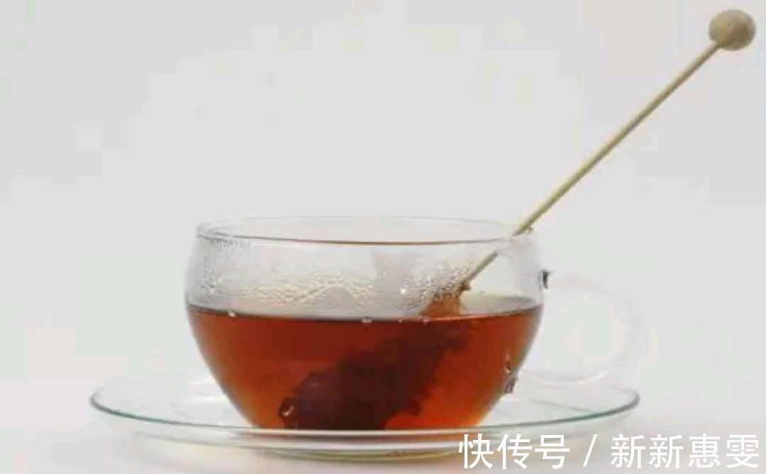 女人|女性40岁后,经常用5物泡水喝,帮助补充气血,脸色也变红润了