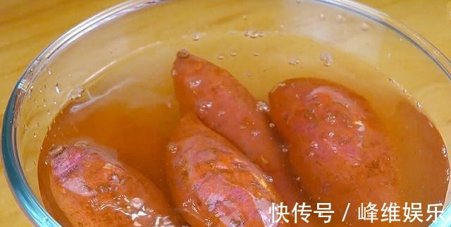 原来烤红薯这么简单,只需电饭煲,不加一滴水,个个香甜流糖汁