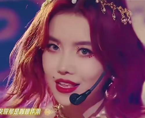 单依纯|《爆裂舞台》冲刺夜三强诞生，单依纯淘汰，陈卓璇唱《FlyAway》