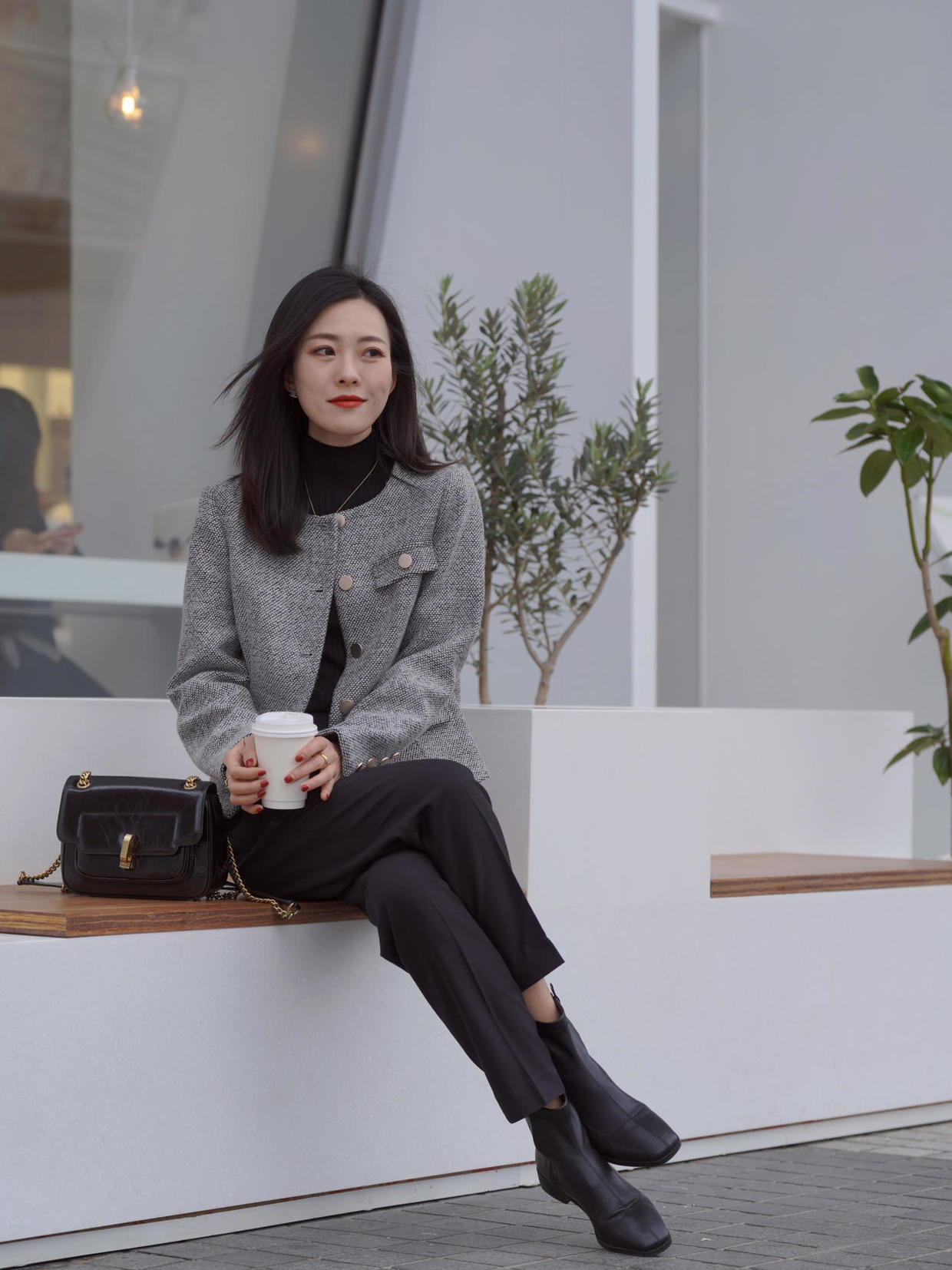 外套|30+的女性最适合短款外套,时髦精示范,学会这几个搭配方法就够