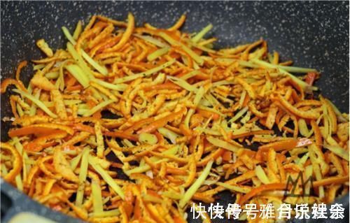 实用|橘子皮加生姜,解决了很多人的烦恼,省钱又实用,作用太厉害了!