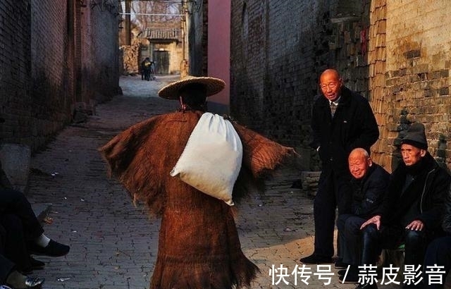 菜刀|2021神秘赊刀人再次现身，它对未来有何警示，我们应该注意什么？