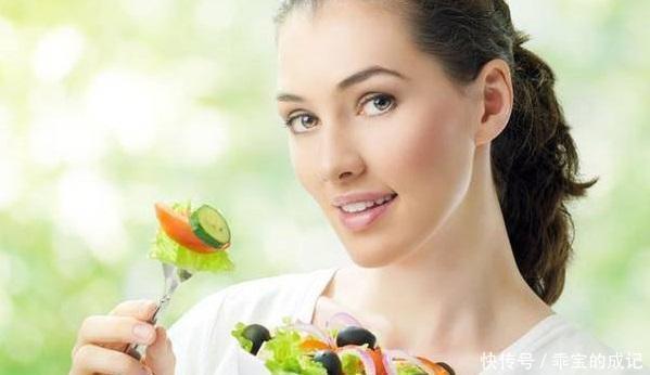 消化吸收|胃不健康的人需要养胃,3种饭要少吃,记住3句话,胃越来越好