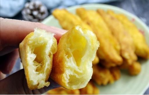 油炸食品|1个蛋，半斤面，教你在家做放心油条，不用泡打粉，简单还好吃