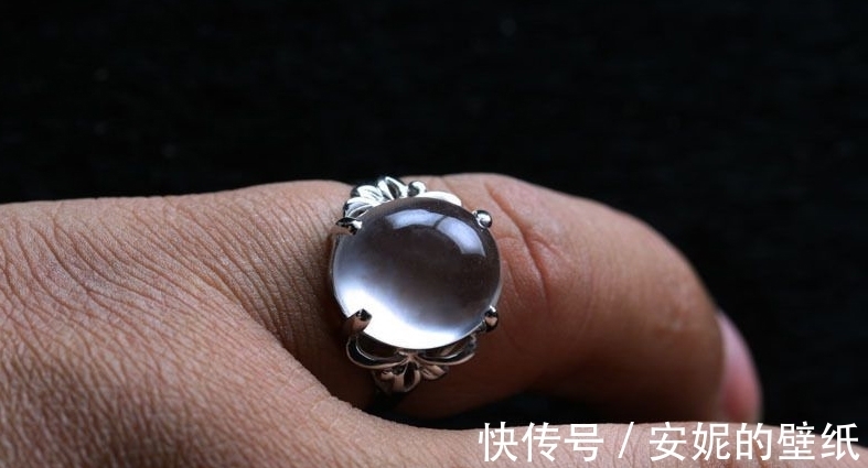 奥陶玉&「警告」不要轻易买奥陶玉!它比其它宝玉石都“坑”