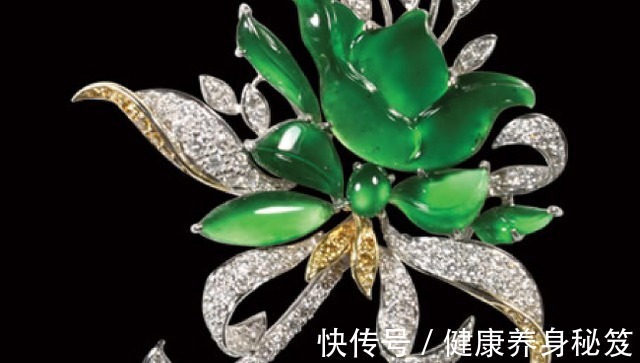 制品$再选择钻石黄金镶嵌的翡翠就俗气了，这一款料子，难道不大气吗！