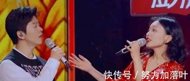 原来伍珂玥和单依纯都参加过《我想和你唱》,当时伍珂玥叫伍翠华