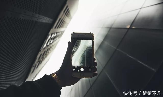 女儿|“生两个儿子,不生一个女儿”,听完二胎妈妈的故事,我恍然大悟