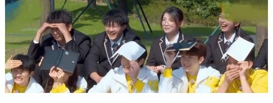 《奔跑吧》太真实,游戏体现职场现状:选男不选女,班长有优先权