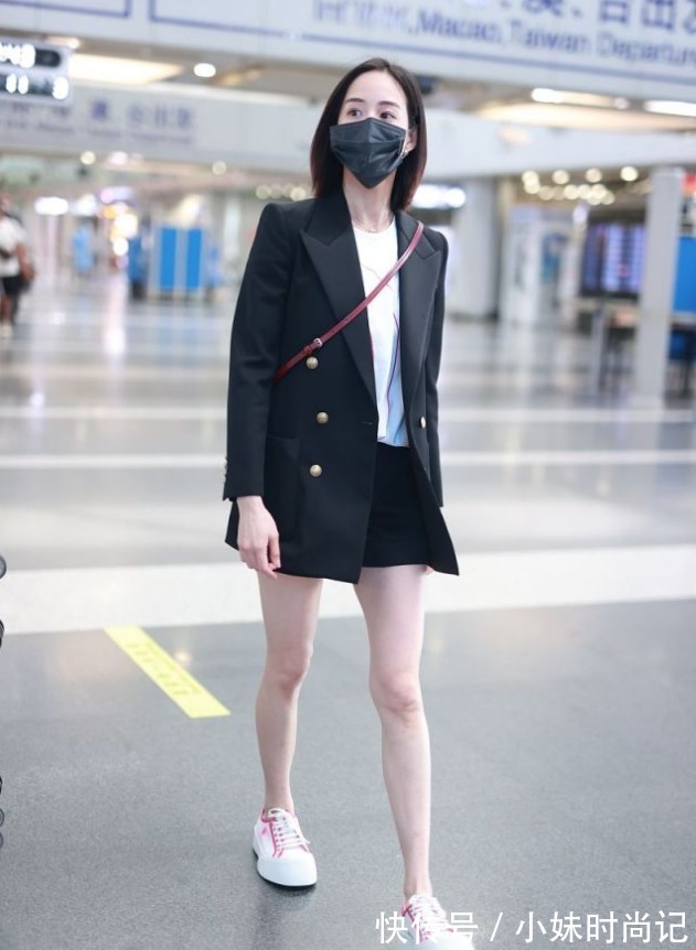 素颜 张钧甯颜值真抗打,纯素颜皮肤紧致无皱纹,38岁嫩似女大学生