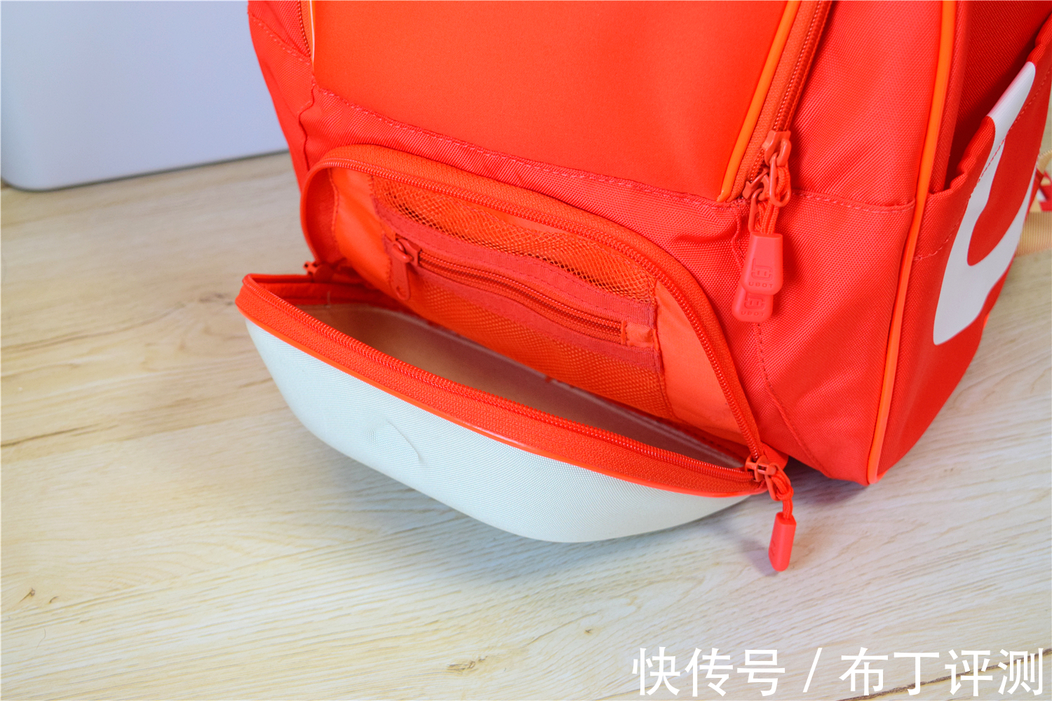 书包|悬浮减重设计,送给孩子更好的开学礼物,能抗菌还能减压护脊!