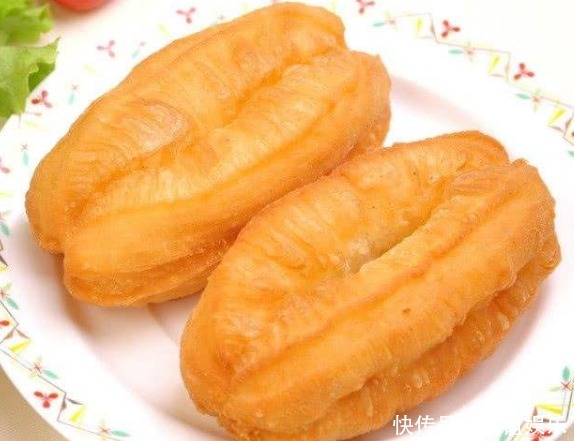 想吃油条不用买,配方和做法都告诉你,学会了告别小吃摊