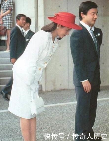 最美|日本最美外交官为躲皇子追求远赴牛津留学,嫁入皇室后令人唏嘘